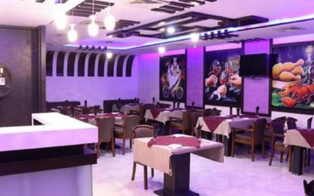 OYO Premium Teen Batti Devka Road