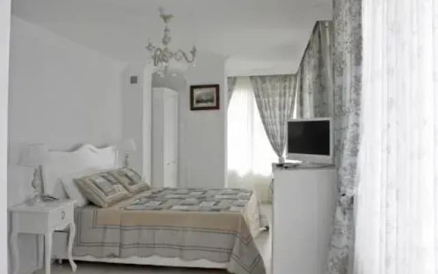 Lara Ilica Hotel
