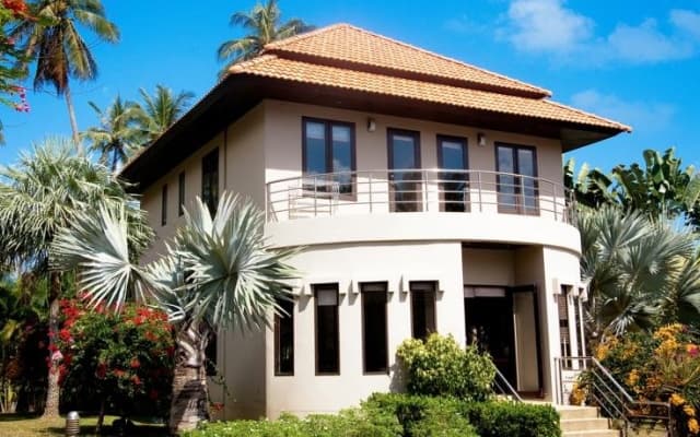 Celebrity Ocean View Mansion