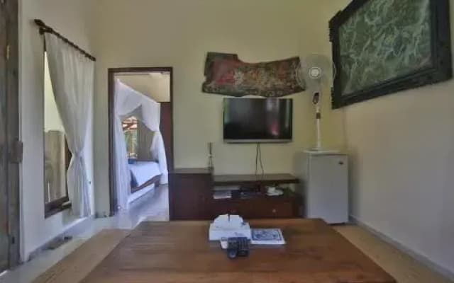 Ubud Rice Field Villa