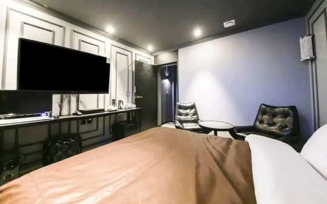 A-Vant Hotel
