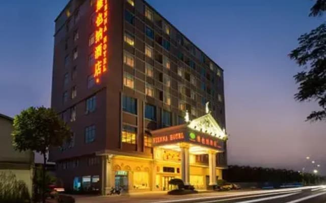 Vienna Hotel Dongguan Mayong Centre Avenue