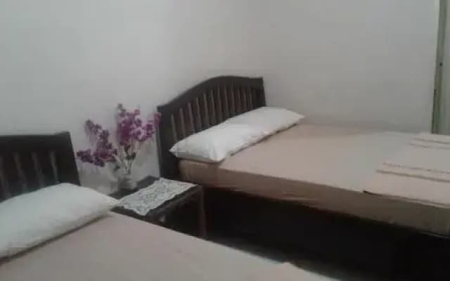 Canary Guesthouse