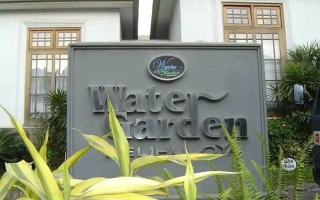 Water Garden Hotel