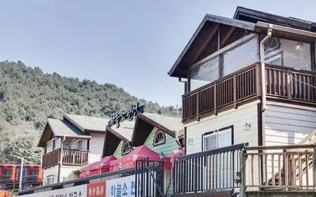 Gapyeong Hanlso Pension