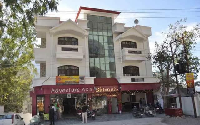 Hotel Shivanta Residency