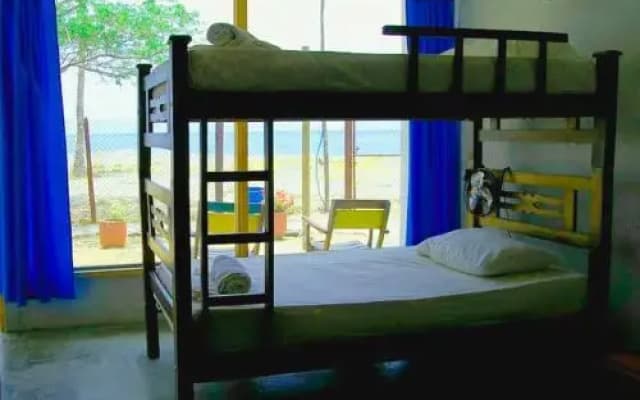 Playa Del Ritmo Beach Hostel & Bar
