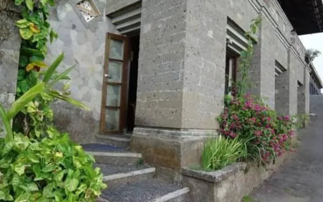 Kintamani Backpackers @ Lakeview