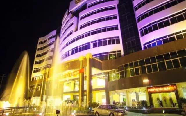 China Pearl Hotel