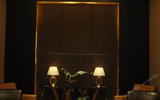 Leshan Hotel