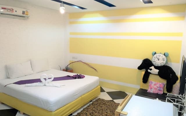Hi-So Resort Hotel