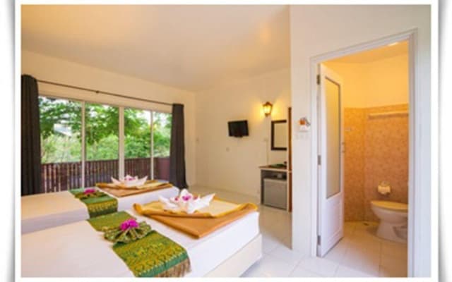 Phu Pai Lake & Resort