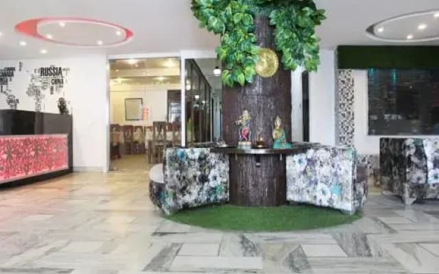 OYO Rooms Clock Tower Rajpur Road