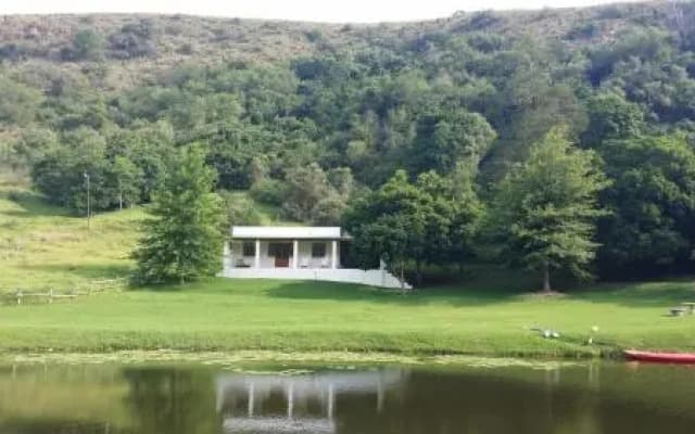 Somerset Gift Getaway Farm