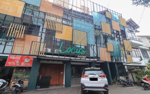 Locus Rooms