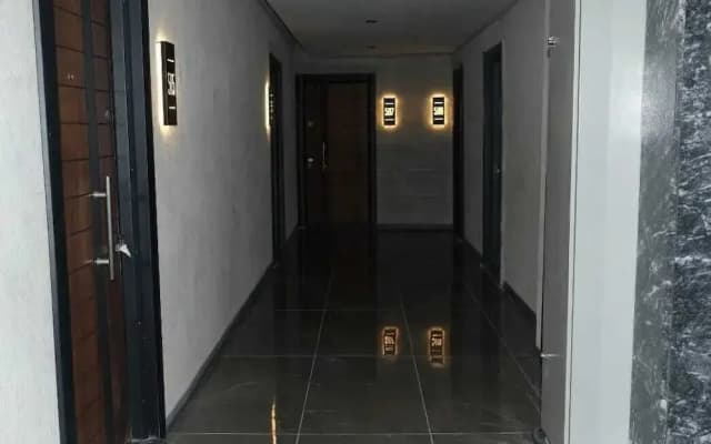 Pars Apart Hotel
