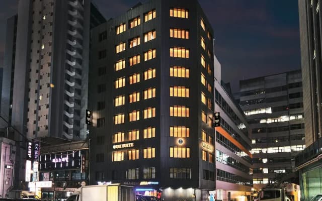 UH Suite Central Seoul