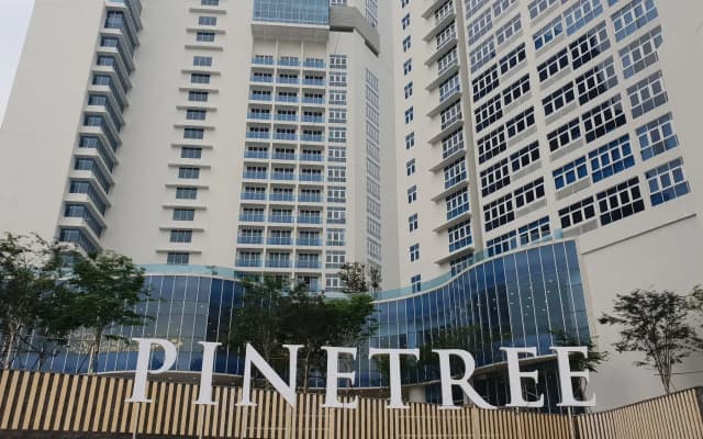 Pinetree Marina Resort