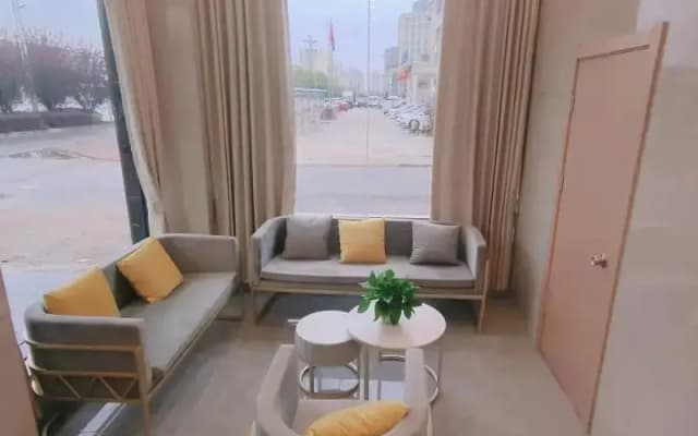 Green Tree Inn Express Shangrao Yugan County Nanchang Avenue Administrative Service Center