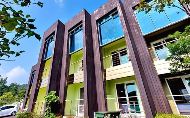 Geoje The Beach Pension
