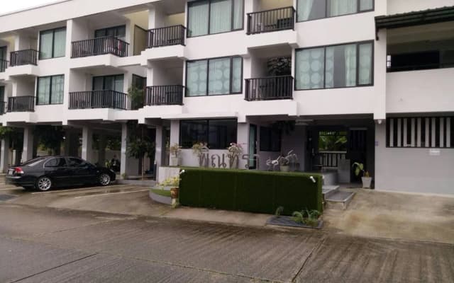 Pinthira Resort