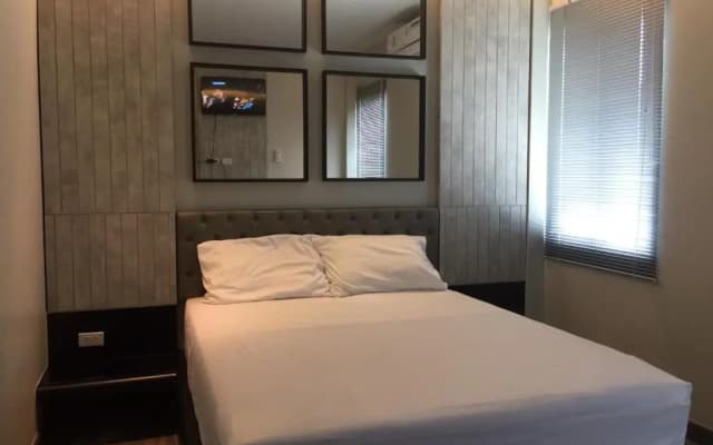 Chics Resort
