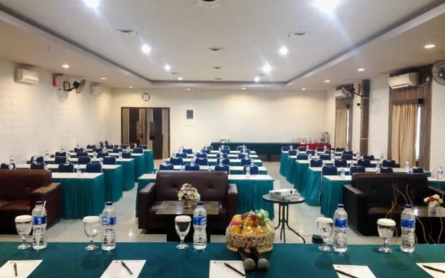 Grand Krakatau Serang