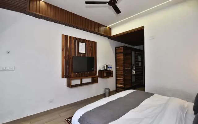 LA Riqueza Koala Inn Mcleod Ganj - Near to Dalai Lama Temple & Mall Road