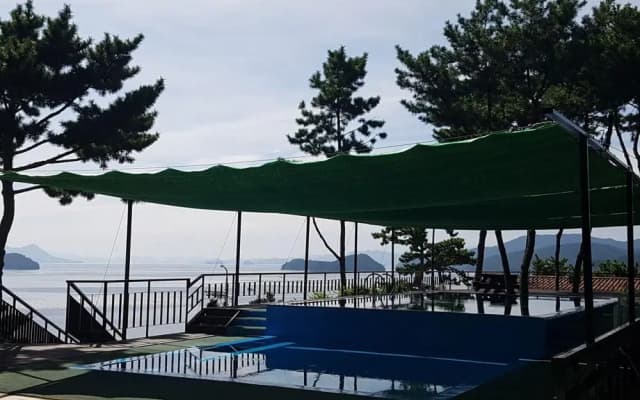 Beach castle hotel & resort