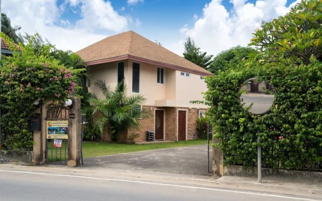 Kamala Beach Front Villas