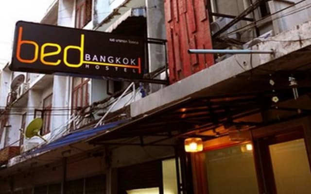 Bed Bangkok Hostel