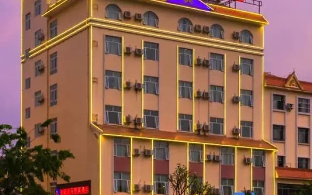 Mangshi Beautiful Spring Business Hotel