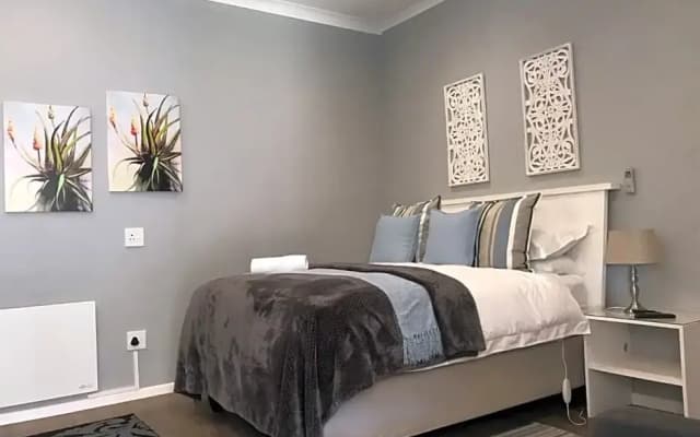 Anathi Hotel