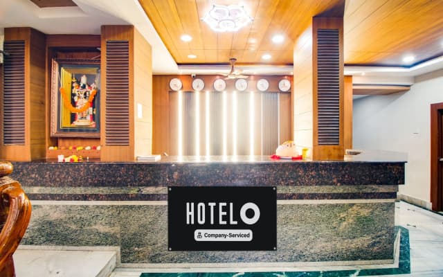 Super OYO Hotel O Gurudwara Near RTC Complex