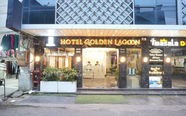 Stamps Golden Lagoon By Eight Continents