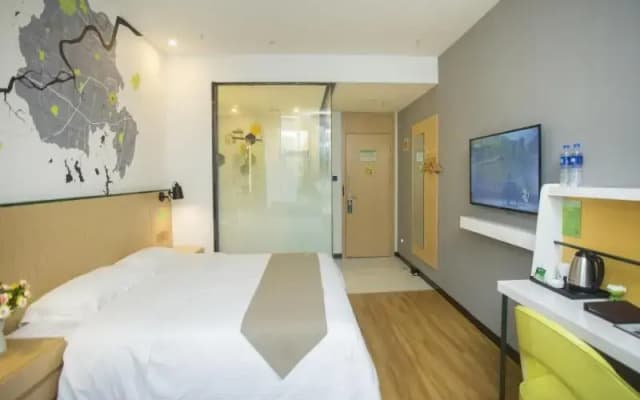 Vatica Suzhou Xiaoxian Huaihai Road Hotel
