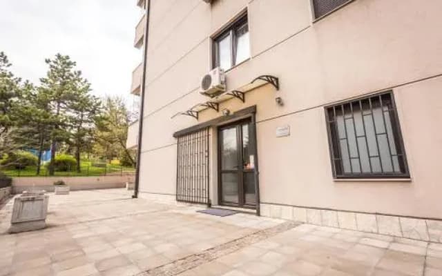 HostGost at BAMS (Private Spa included)