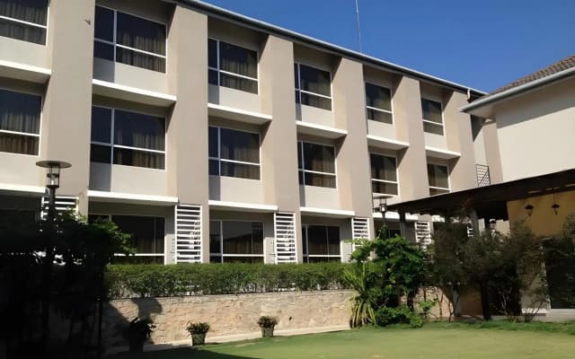 Cherengin Hills Convention & Spa Resort
