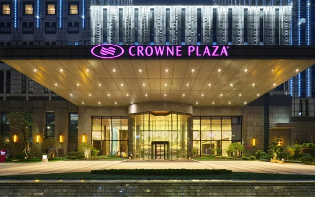Crowne Plaza Wuhan Development Zone by IHG