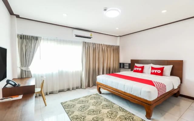 De Phunchai Hometel