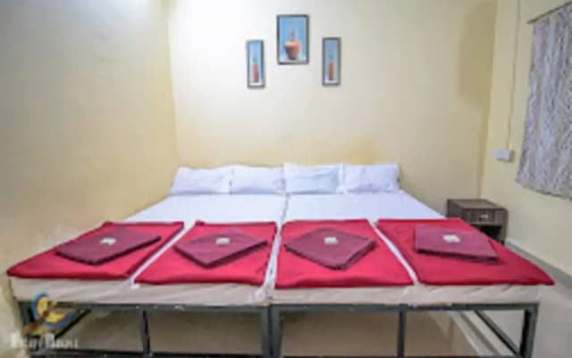 Smita Baug