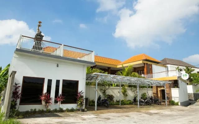 Frangipani House And Spa By Ecommerceloka