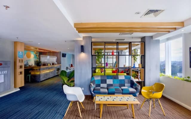 Deka Hotel Surabaya HR Muhammad