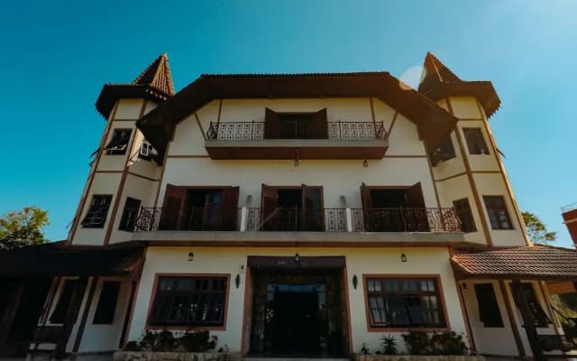 Chateau Palace Hotel