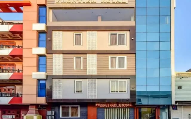 Hotel Frontier Royal
