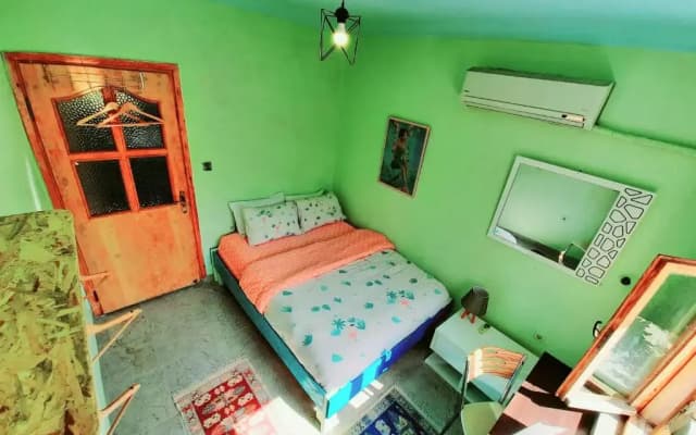 hostel vague