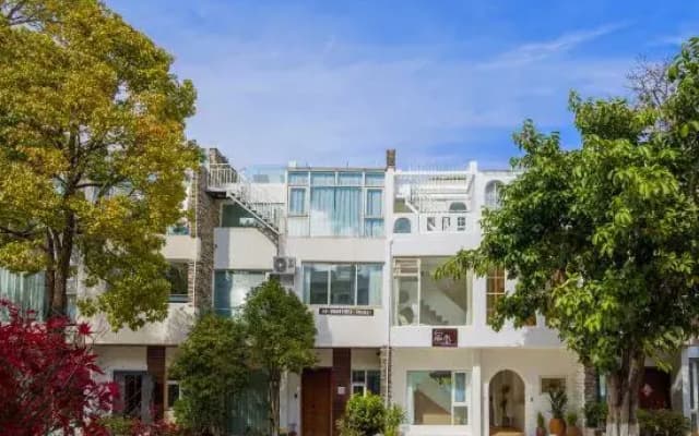 Fanmo Stars Seaview Garden Homestay (Bohai Park Branch)