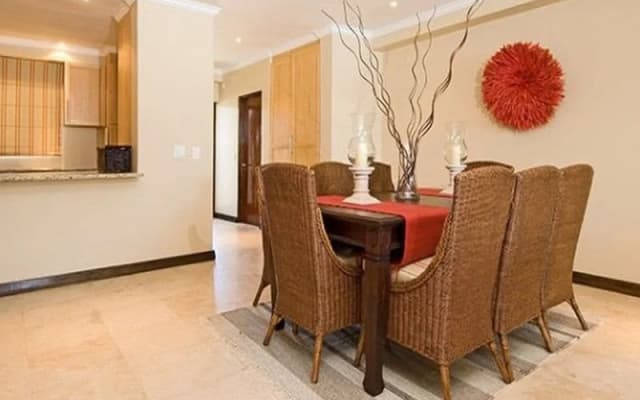 Pearl Valley Lodges