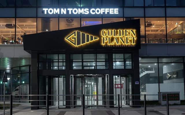 Golden Planet Hotel & Resort