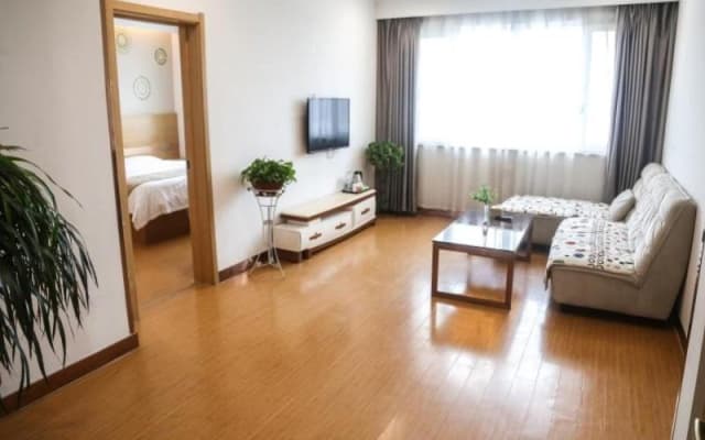 GreenTree Inn Shandong Heze Caoxian Zhuangzhai Town Oriental Times City Business Hotel